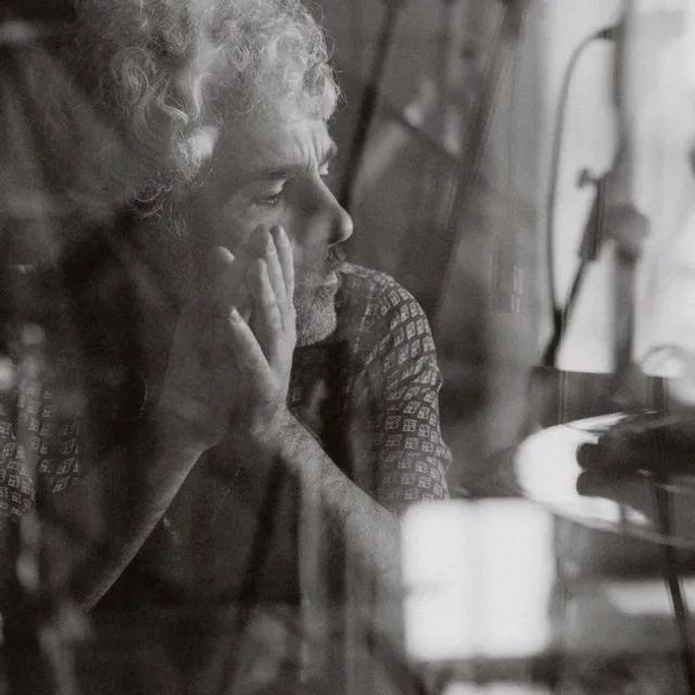 León Benavente en La Casa Estudio.  pics @luciariv  #leonbenavente #abrahamboba #indieespañol #indierock #rocknacional_