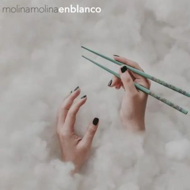 En blanco